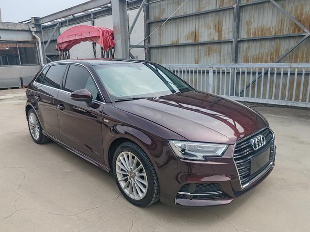 Audi A3 2018 thumb 12