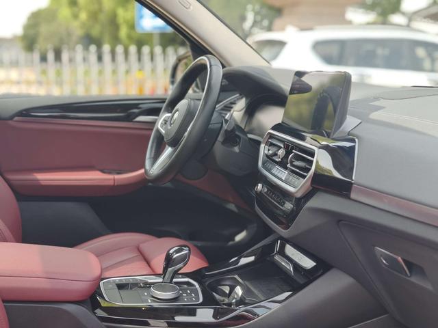 BMW X3 2022 thumb 6