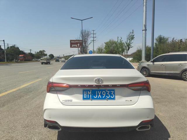 Toyota Avalon 2022 thumb 3
