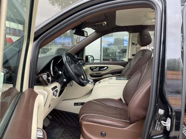 Mercedes-Benz V-Класс 2017 thumb 5