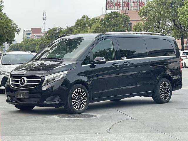 Mercedes-Benz V-Класс 2017 thumb 8