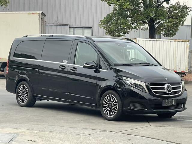 Mercedes-Benz V-Класс 2017 thumb 10