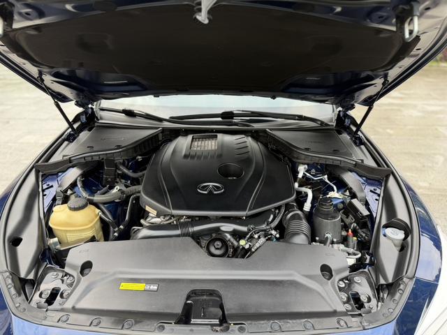 Infiniti Q50 2018 thumb 6