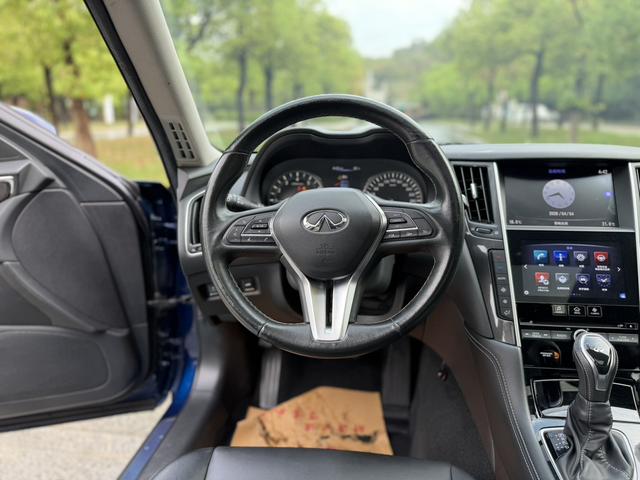 Infiniti Q50 2018 thumb 8