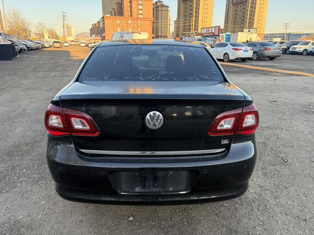 Volkswagen Bora 2012 thumb 12