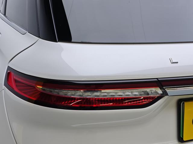 Lincoln PHEV 2021 thumb 11