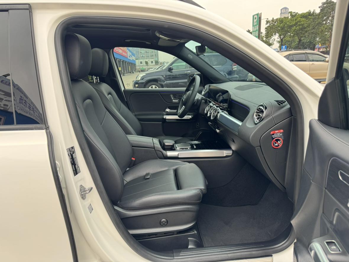 Mercedes-Benz GLB 2021 thumb 8
