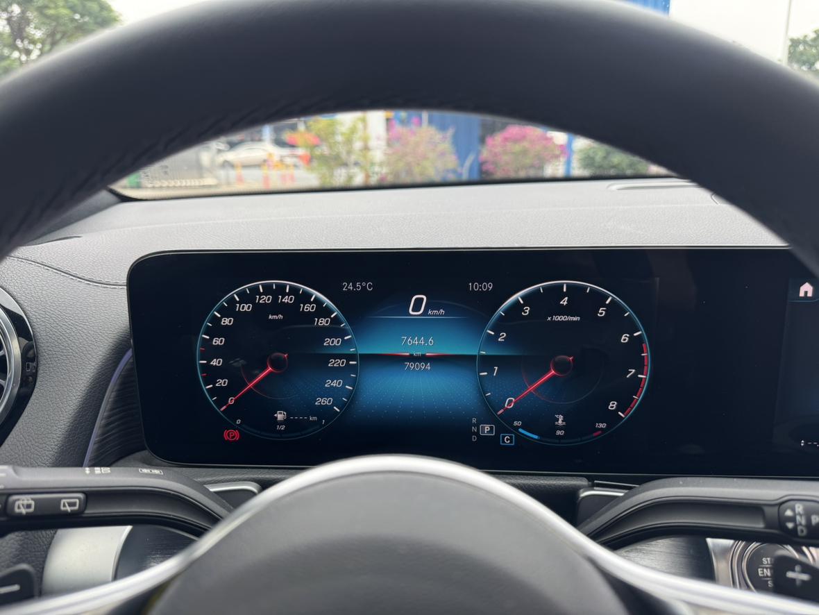Mercedes-Benz GLB 2021 thumb 10
