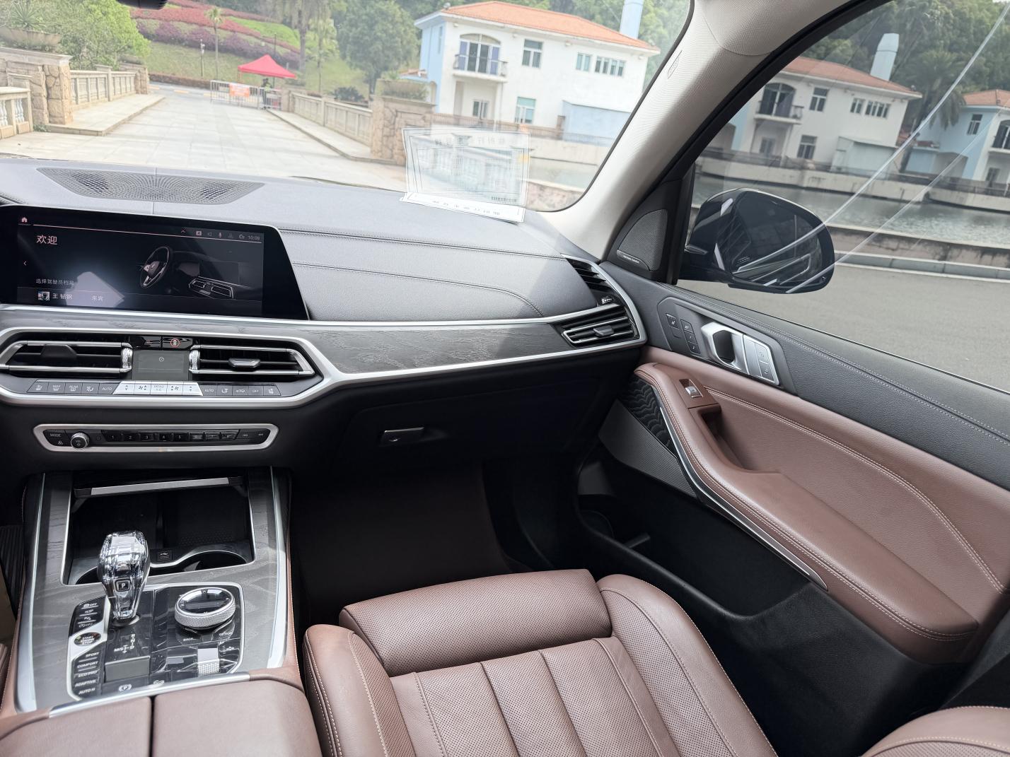 BMW X7 2021 thumb 7