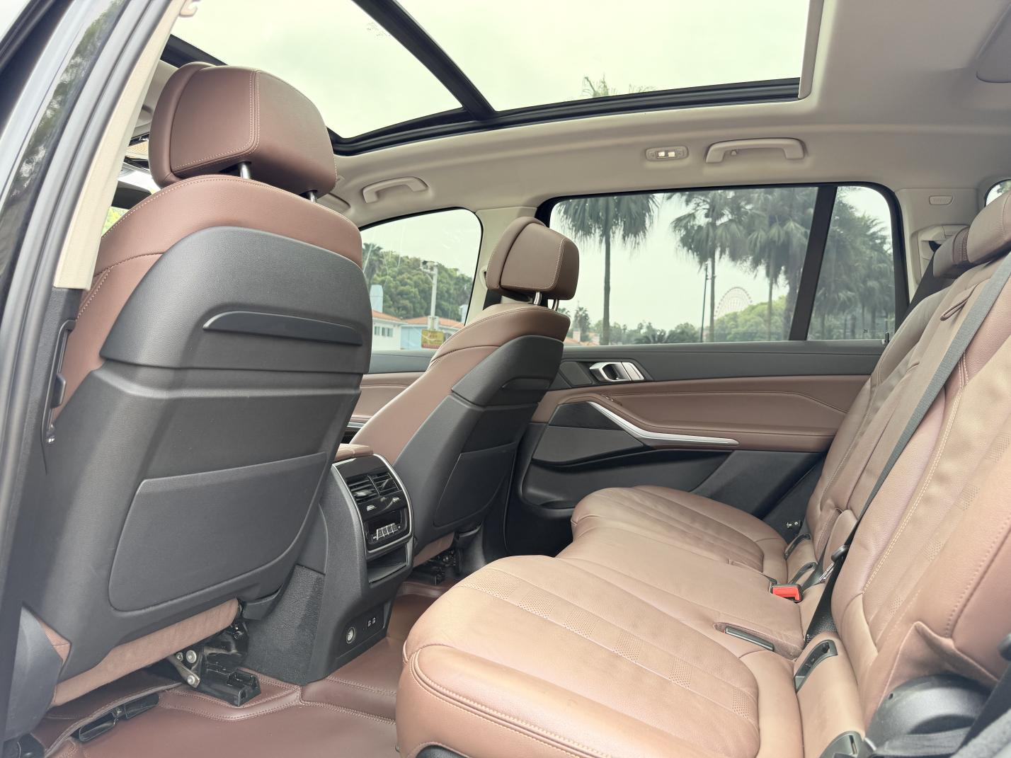 BMW X7 2021 thumb 12