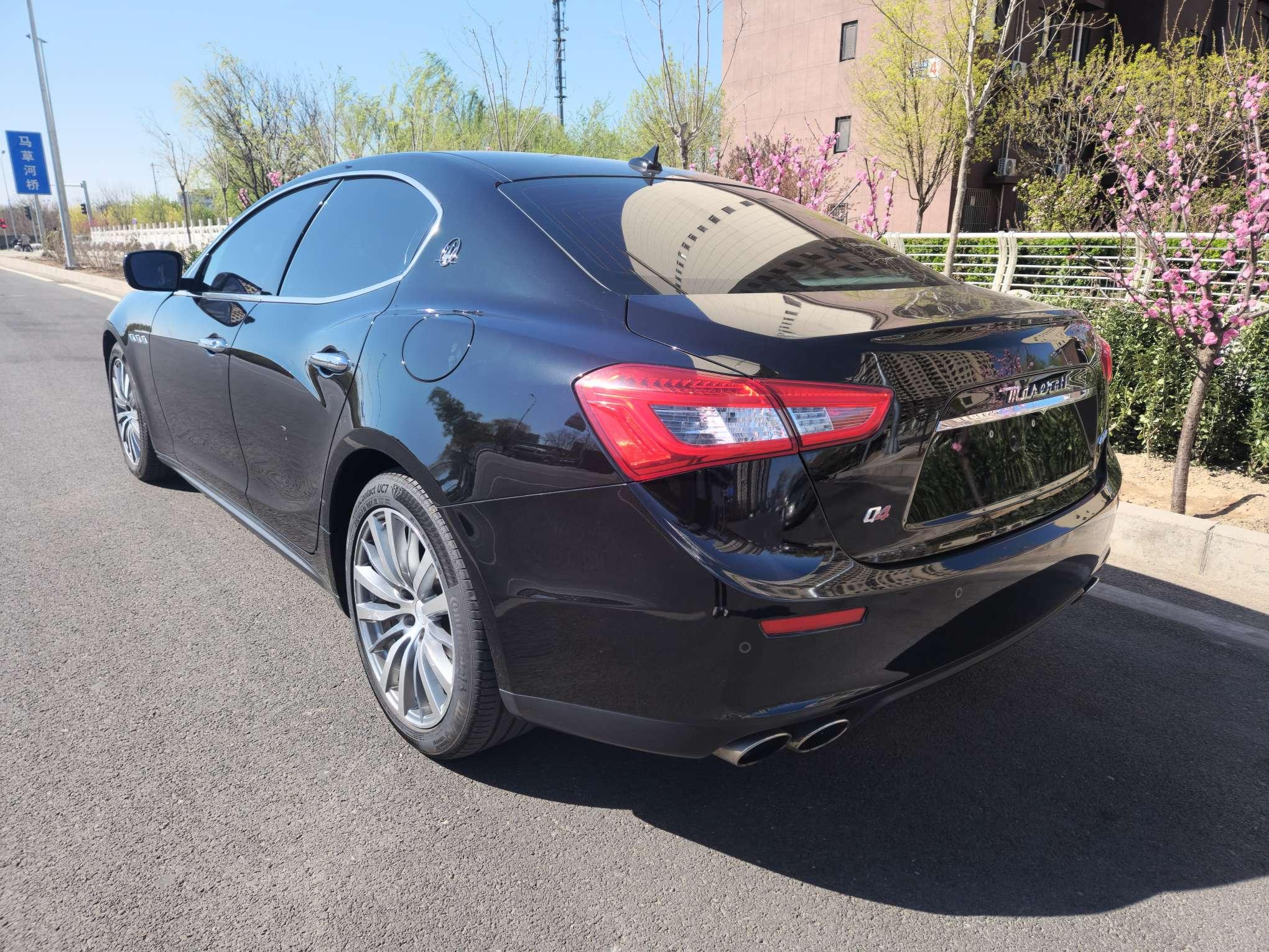 Maserati Ghibli 2014 thumb 3