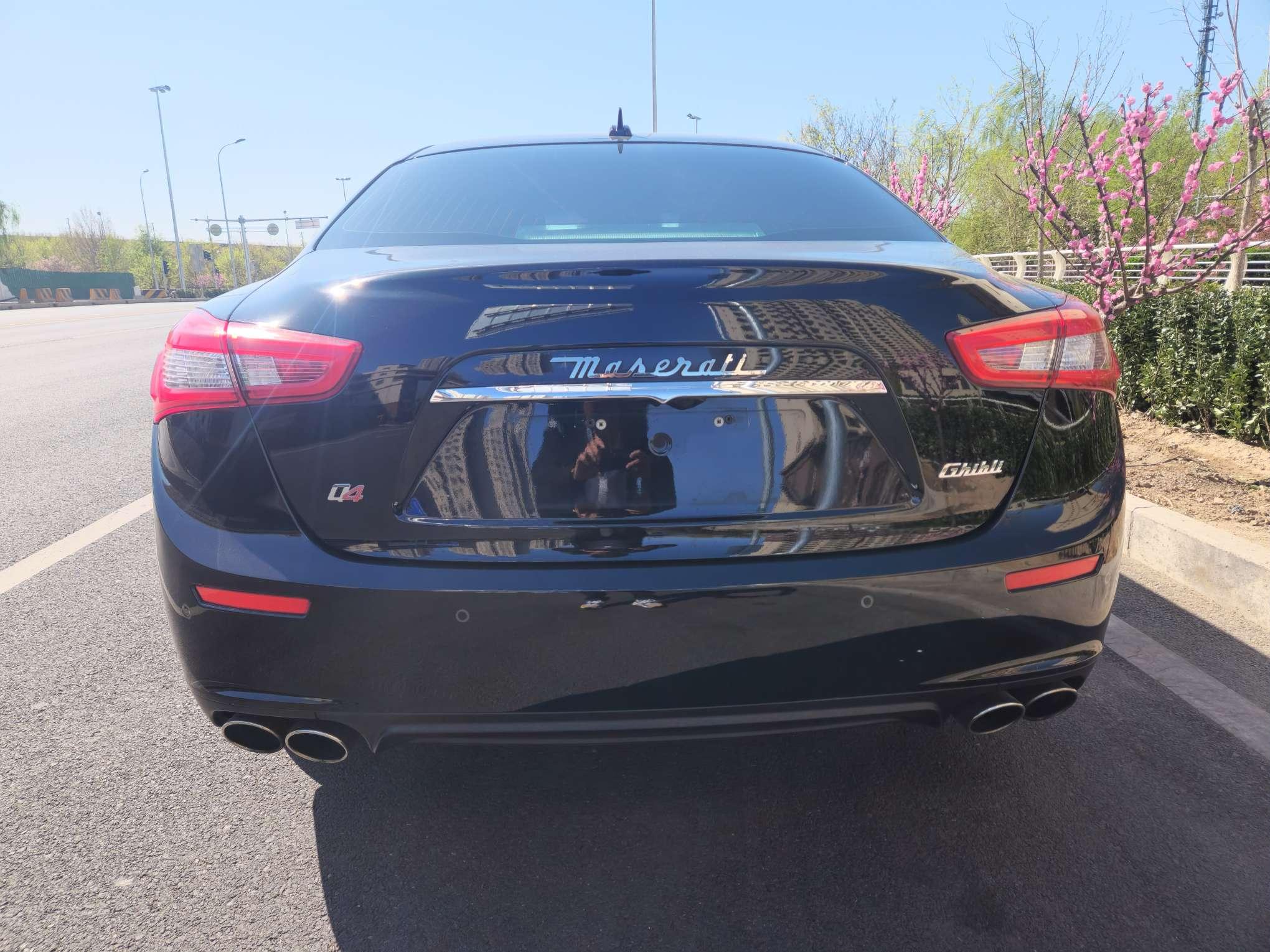 Maserati Ghibli 2014 thumb 4