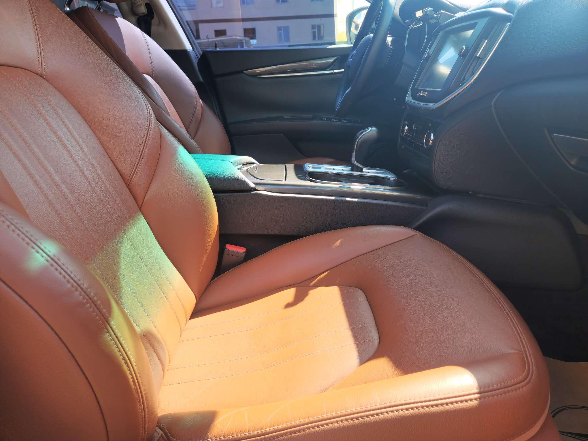 Maserati Ghibli 2014 thumb 11