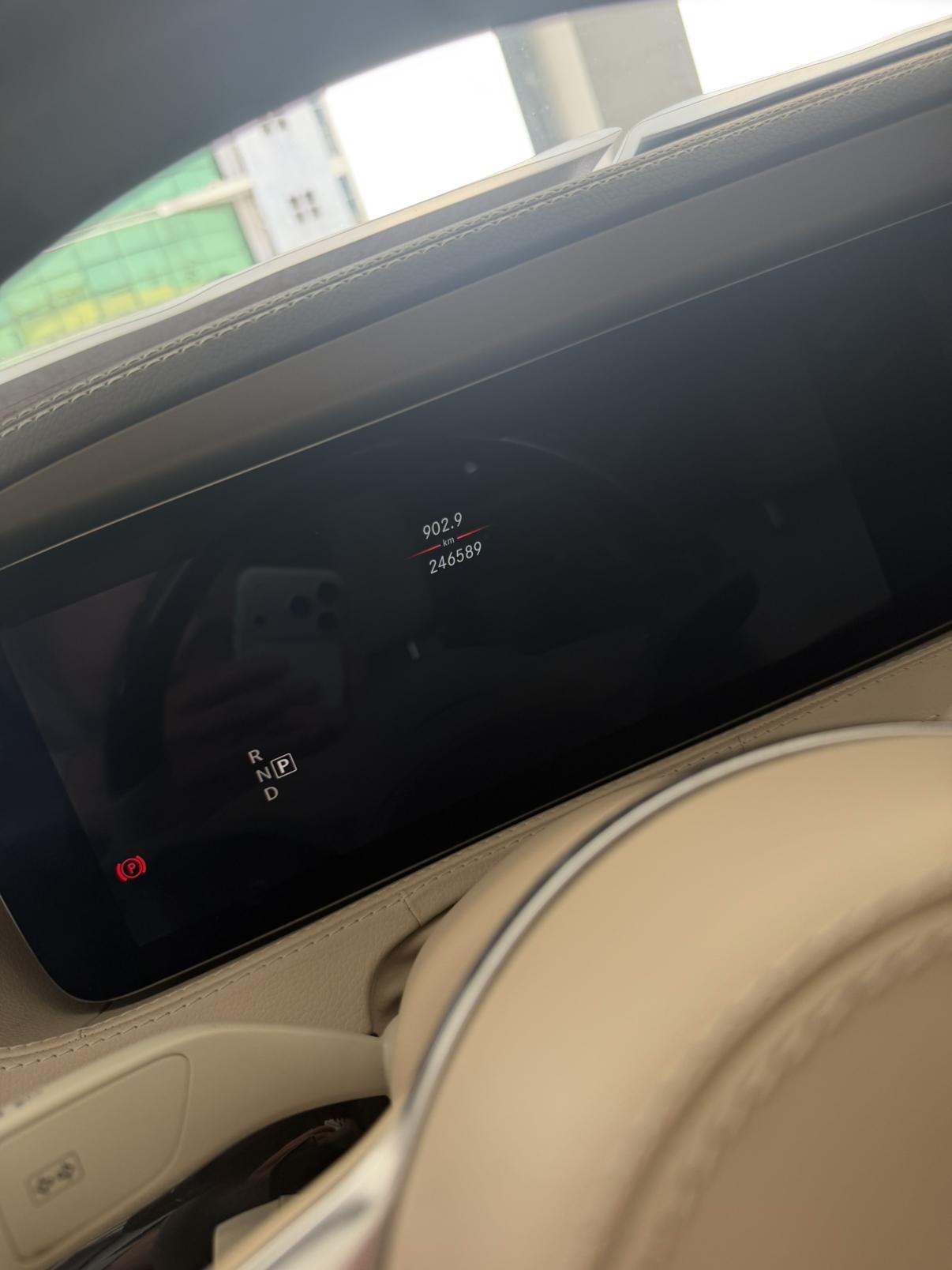 Mercedes-Benz S-Class 2018 thumb 9