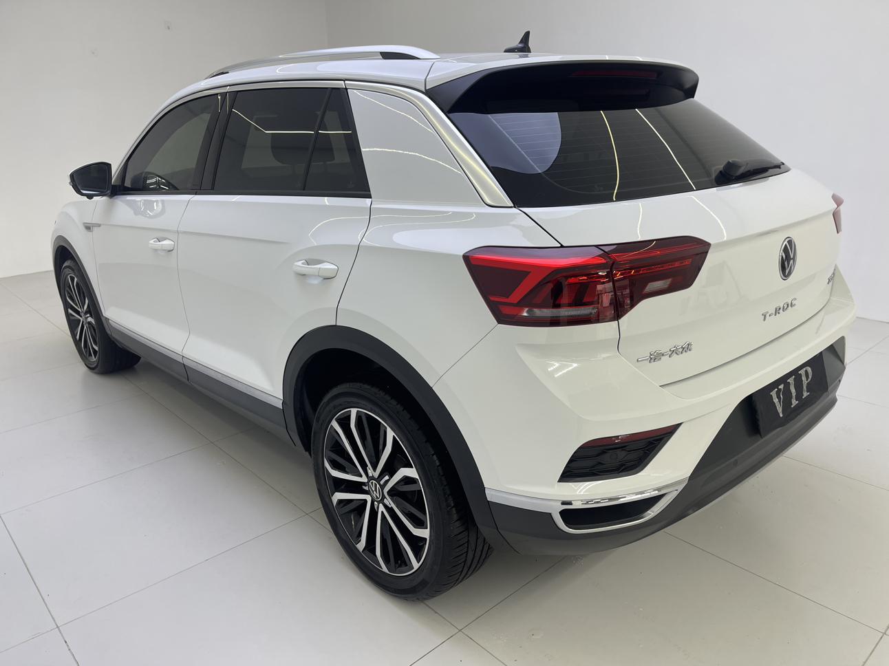 Volkswagen T-Roc 2022 thumb 2