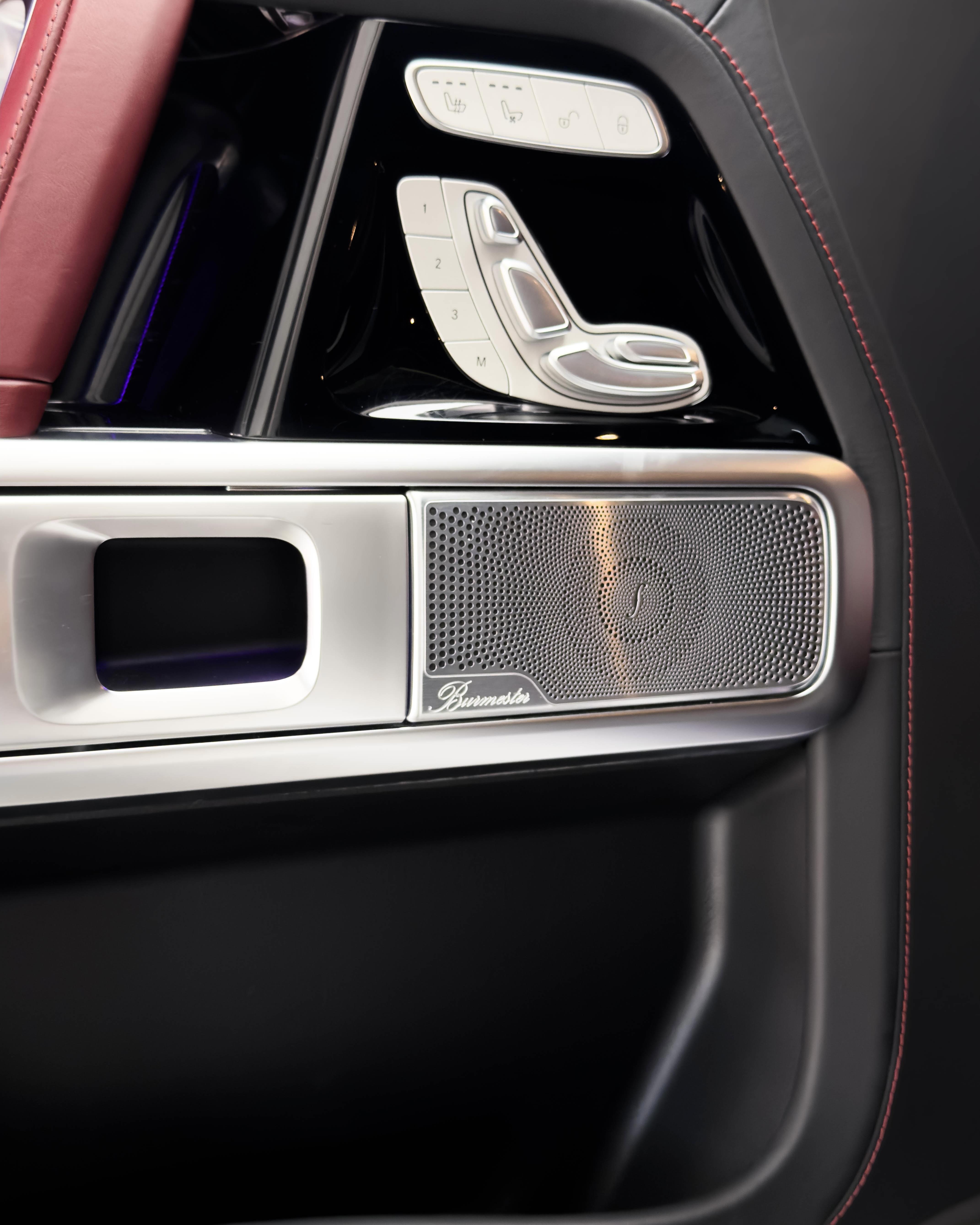 Mercedes-Benz G-Class 2022 thumb 9