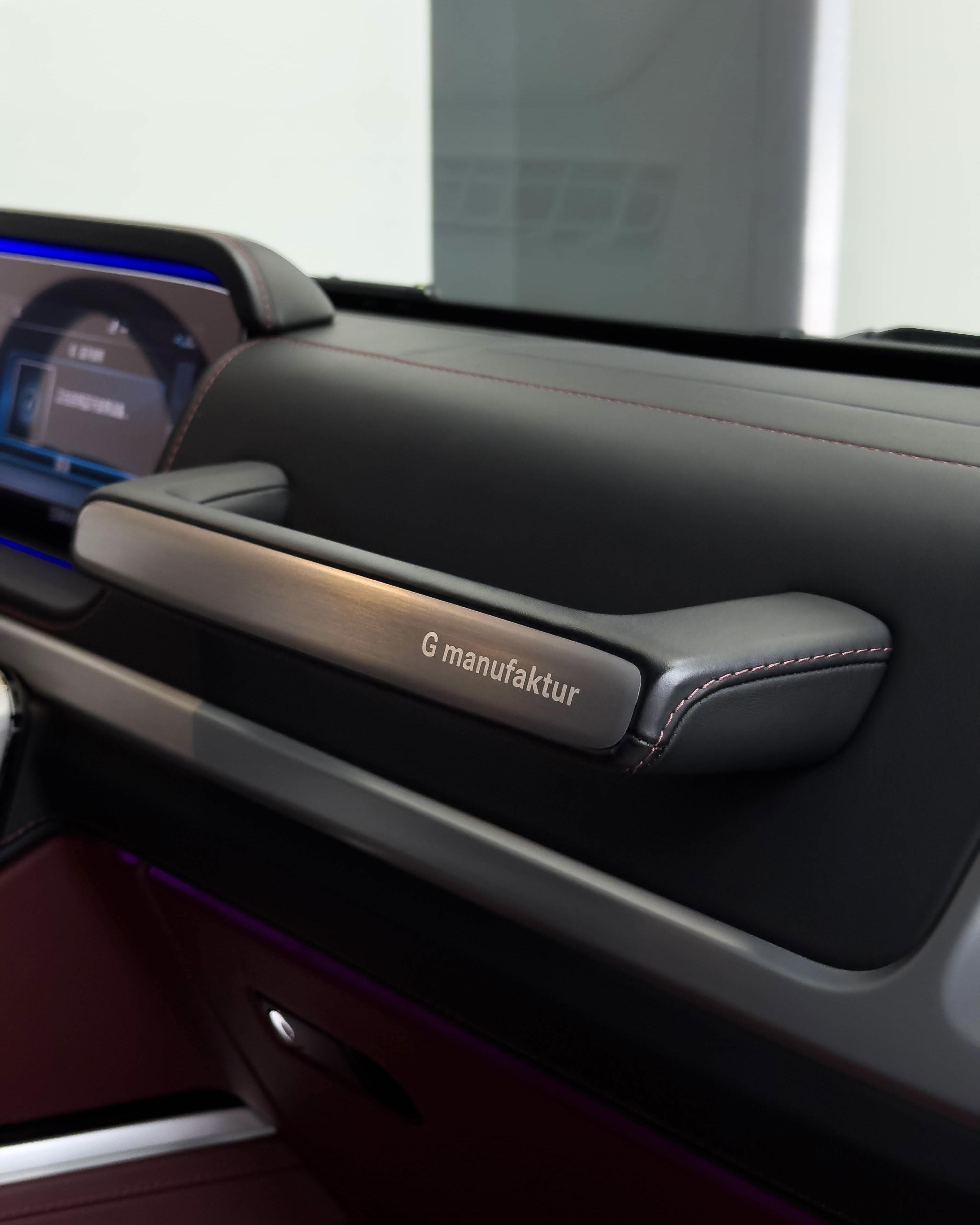 Mercedes-Benz G-Class 2022 thumb 11