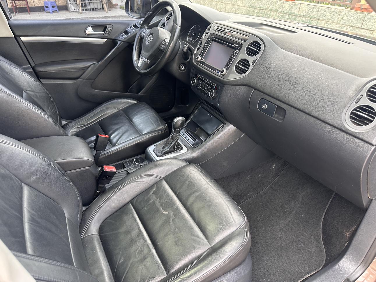 Volkswagen Tiguan 2012 thumb 6