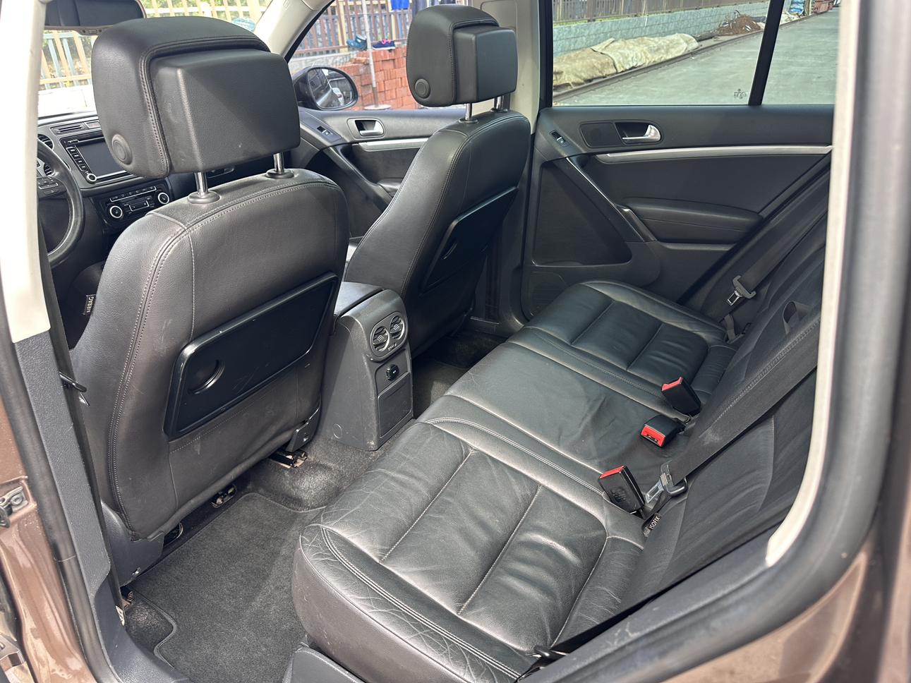 Volkswagen Tiguan 2012 thumb 11