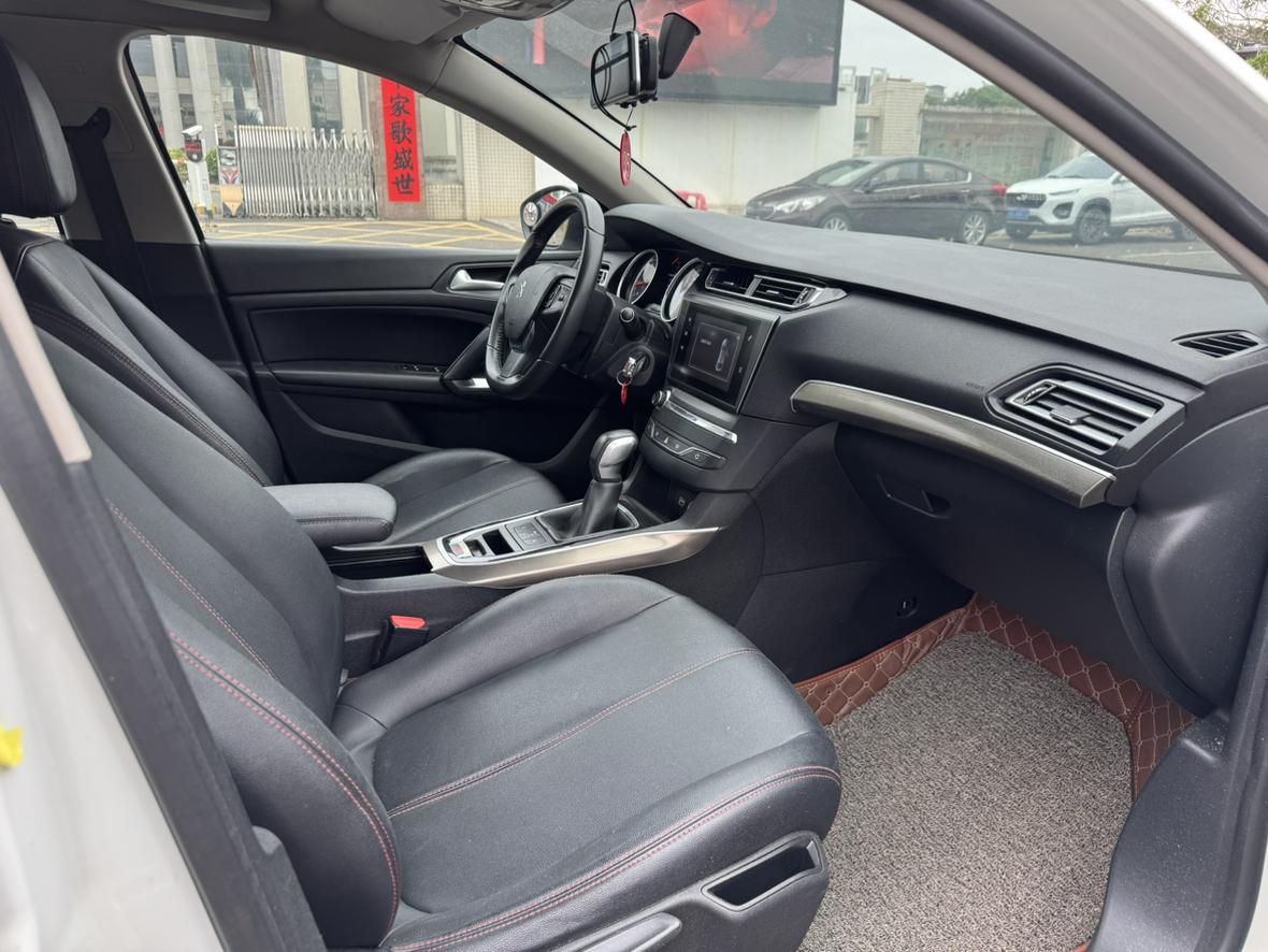 Peugeot 408 2016 thumb 5