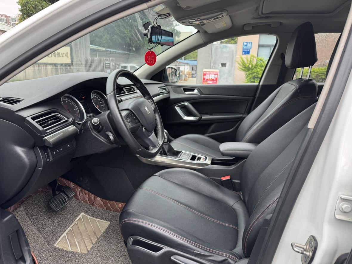 Peugeot 408 2016 thumb 9