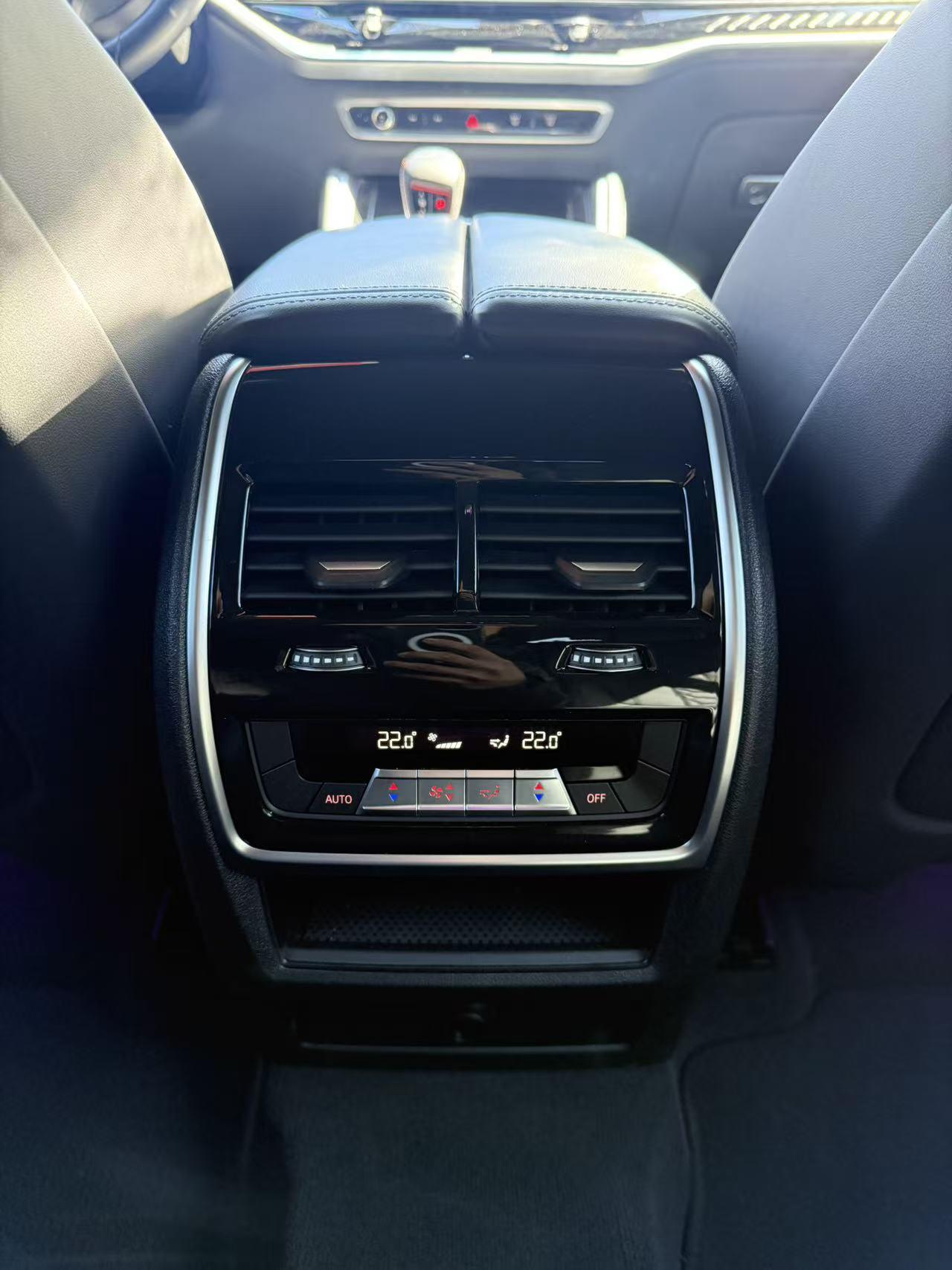 BMW X6 2023 thumb 8