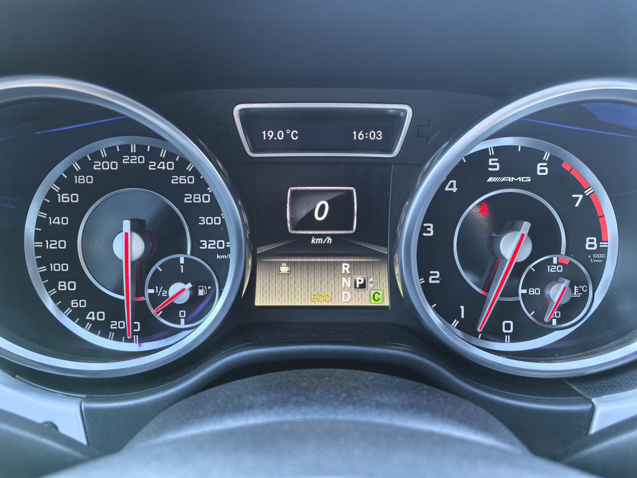 Mercedes-Benz M-Класс 2012 thumb 5