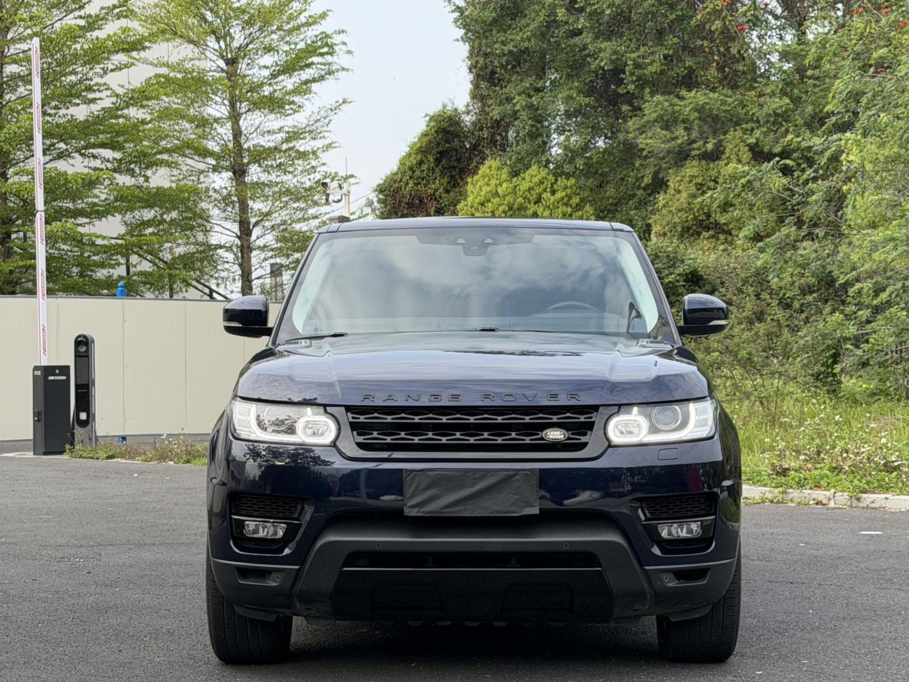 Land Rover Range Rover Sport 2017 thumb 9
