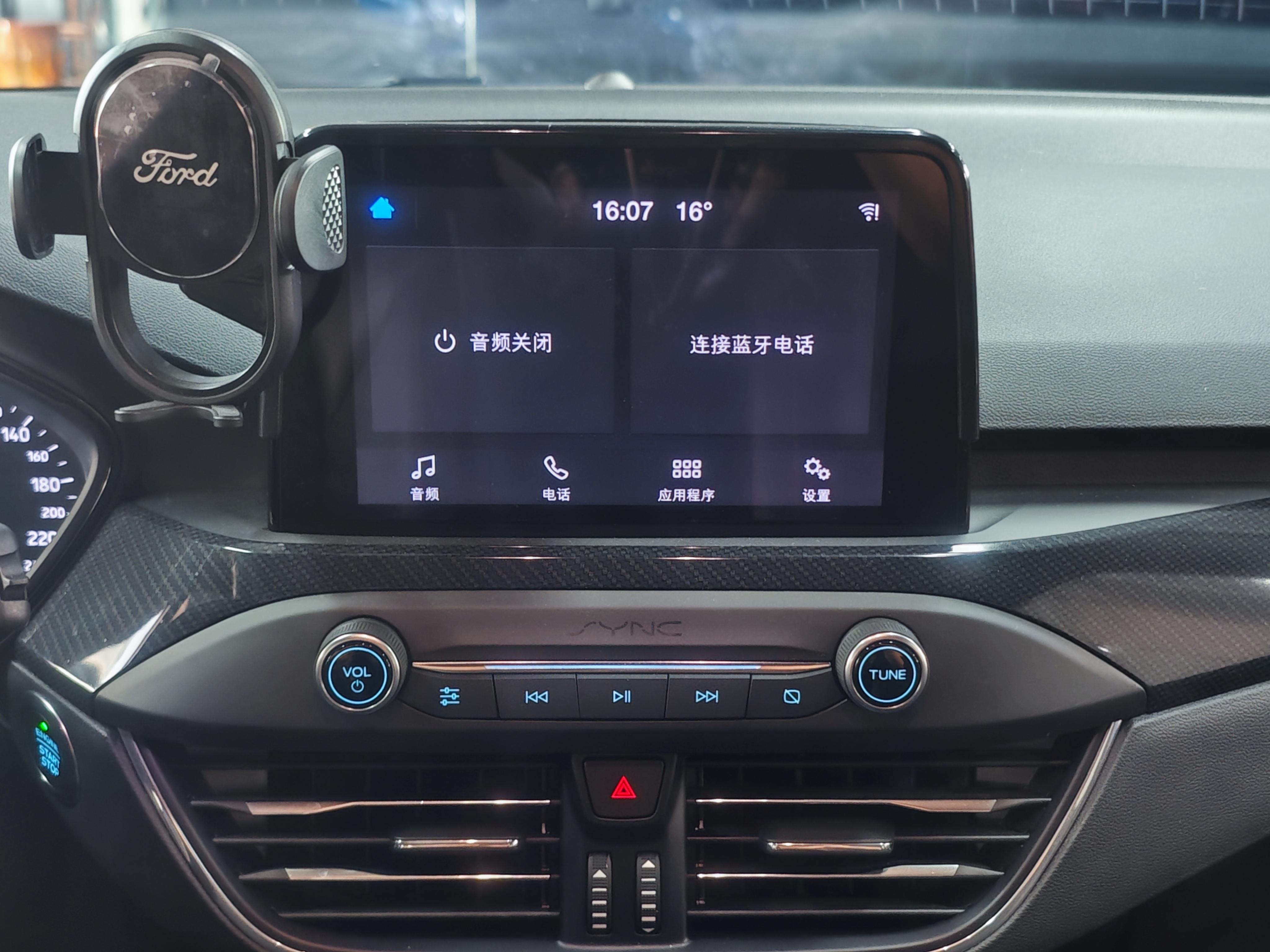 Ford Focus ST 2020 thumb 6