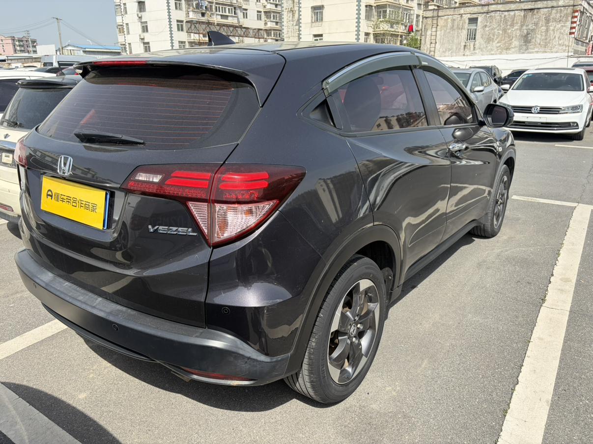 Honda Vezel 2017 thumb 4