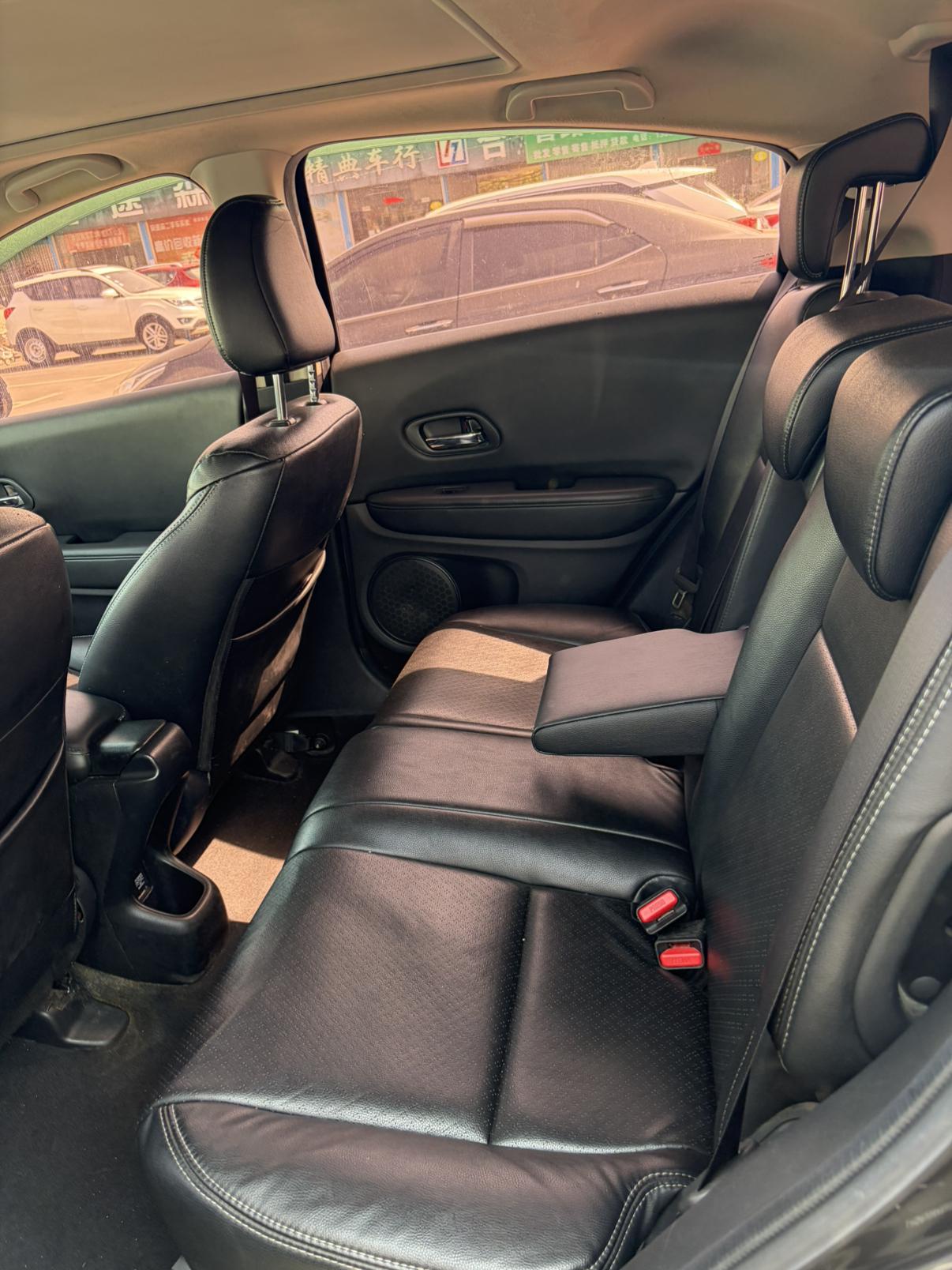 Honda Vezel 2017 thumb 7