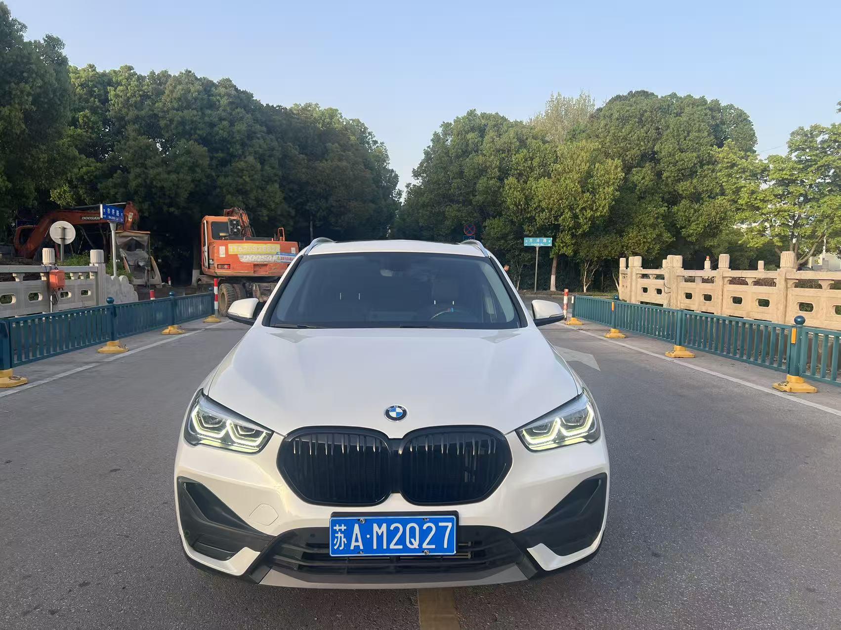 BMW X1 2023 thumb 9