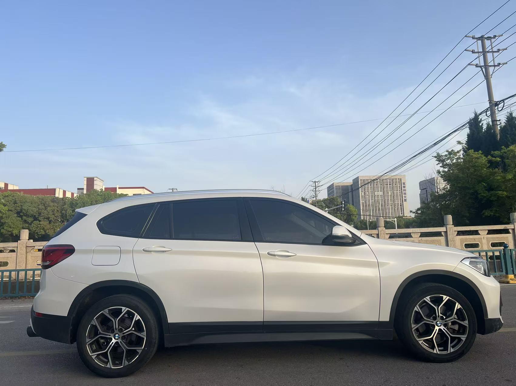 BMW X1 2023 thumb 12