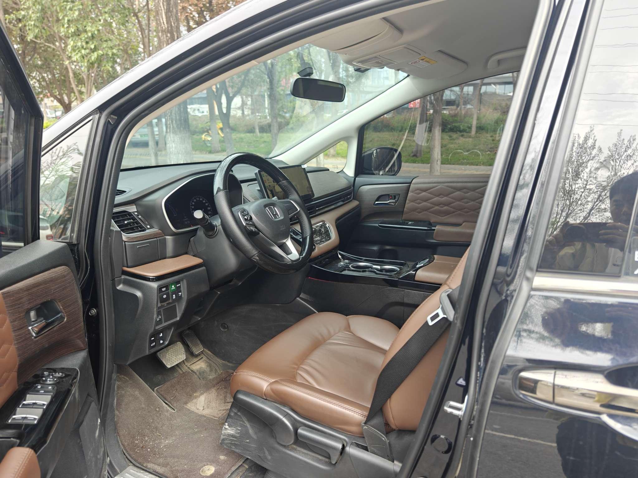 Honda Odyssey 2024 thumb 12
