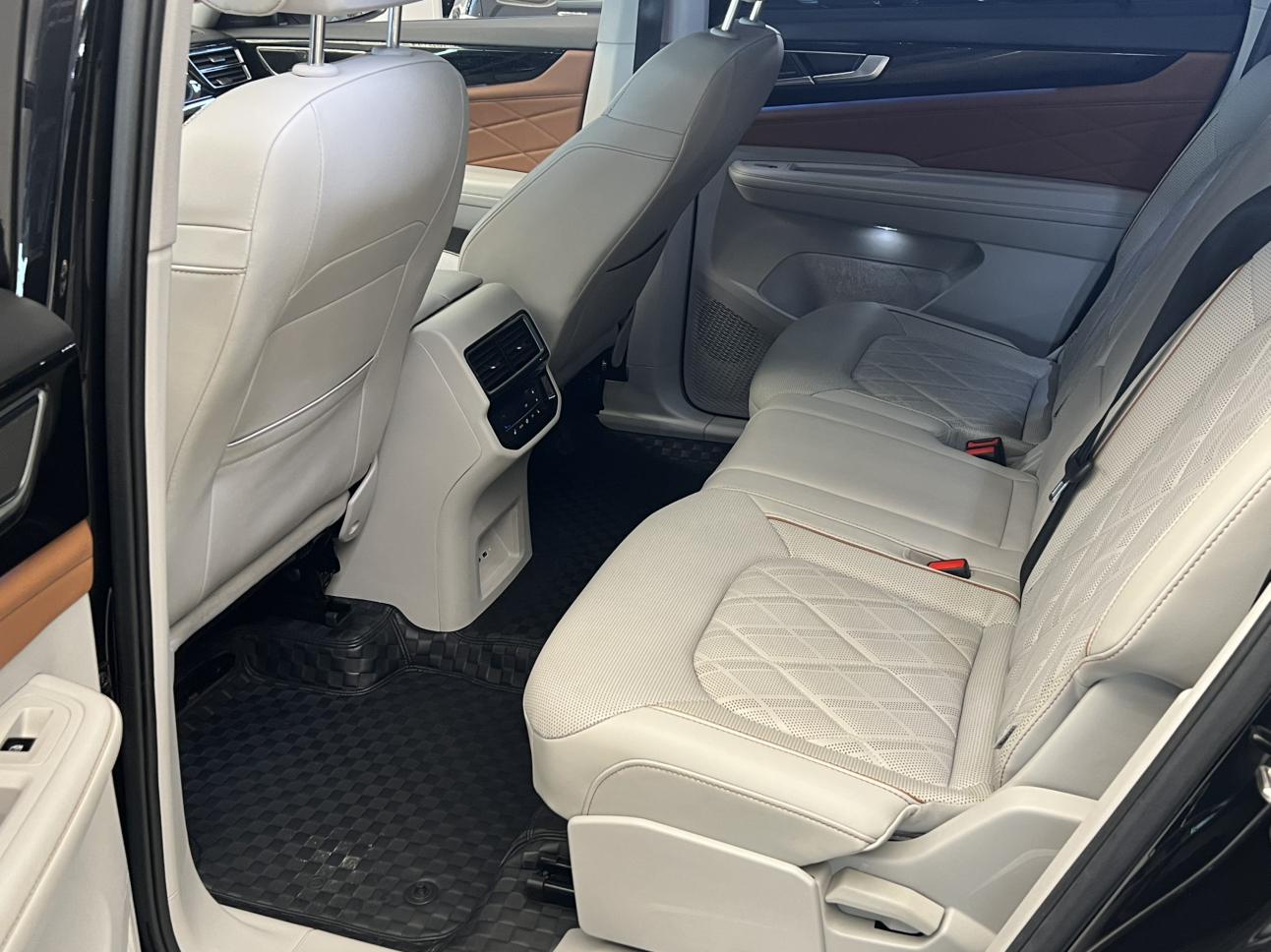 Volkswagen Teramont 2023 thumb 10