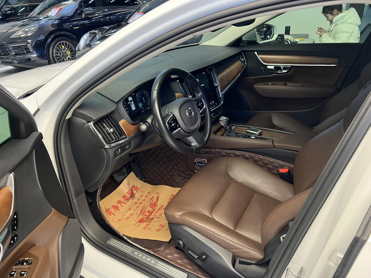 Volvo S90 2020 thumb 8