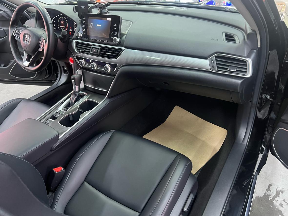 Honda Accord 2018 thumb 9