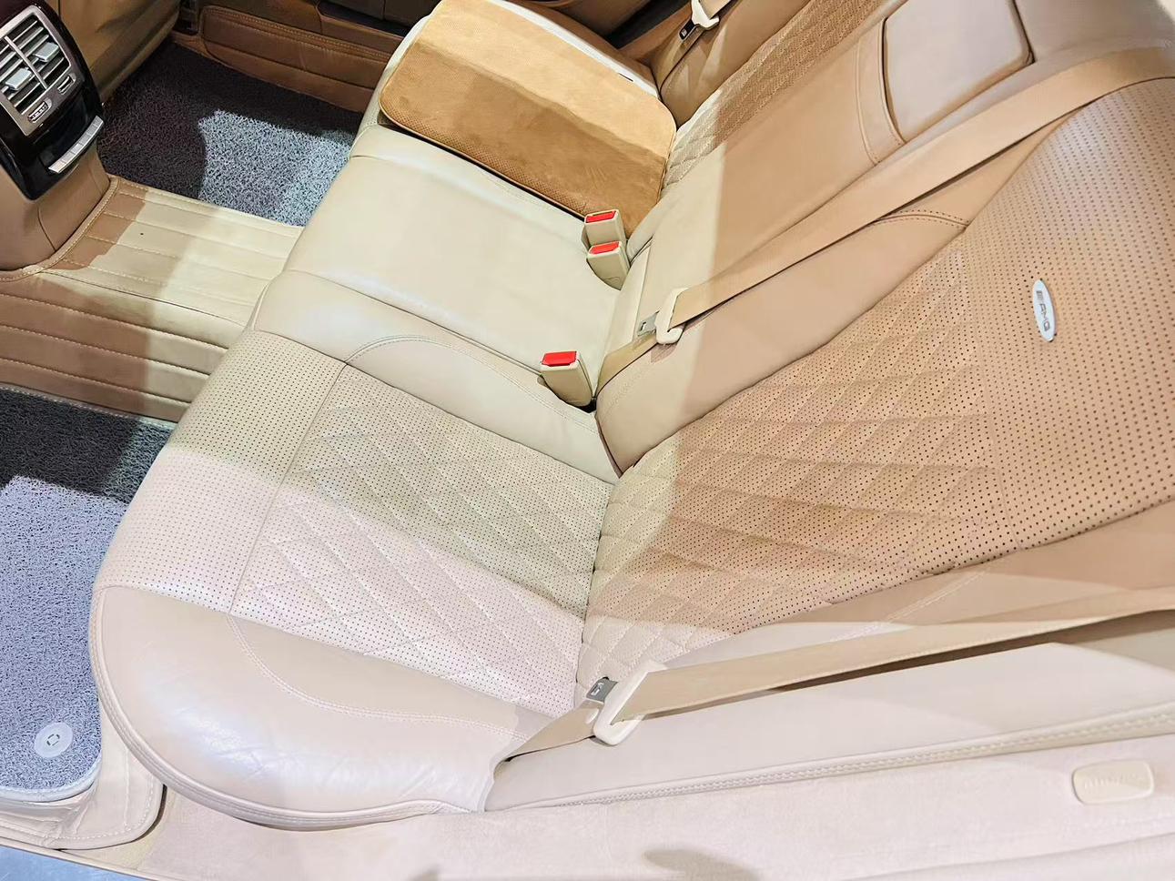 Mercedes-Benz S-Class 2010 thumb 7