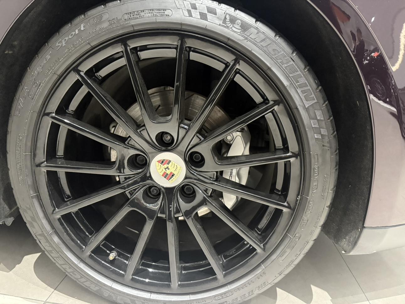 Porsche Panamera 2010 thumb 8