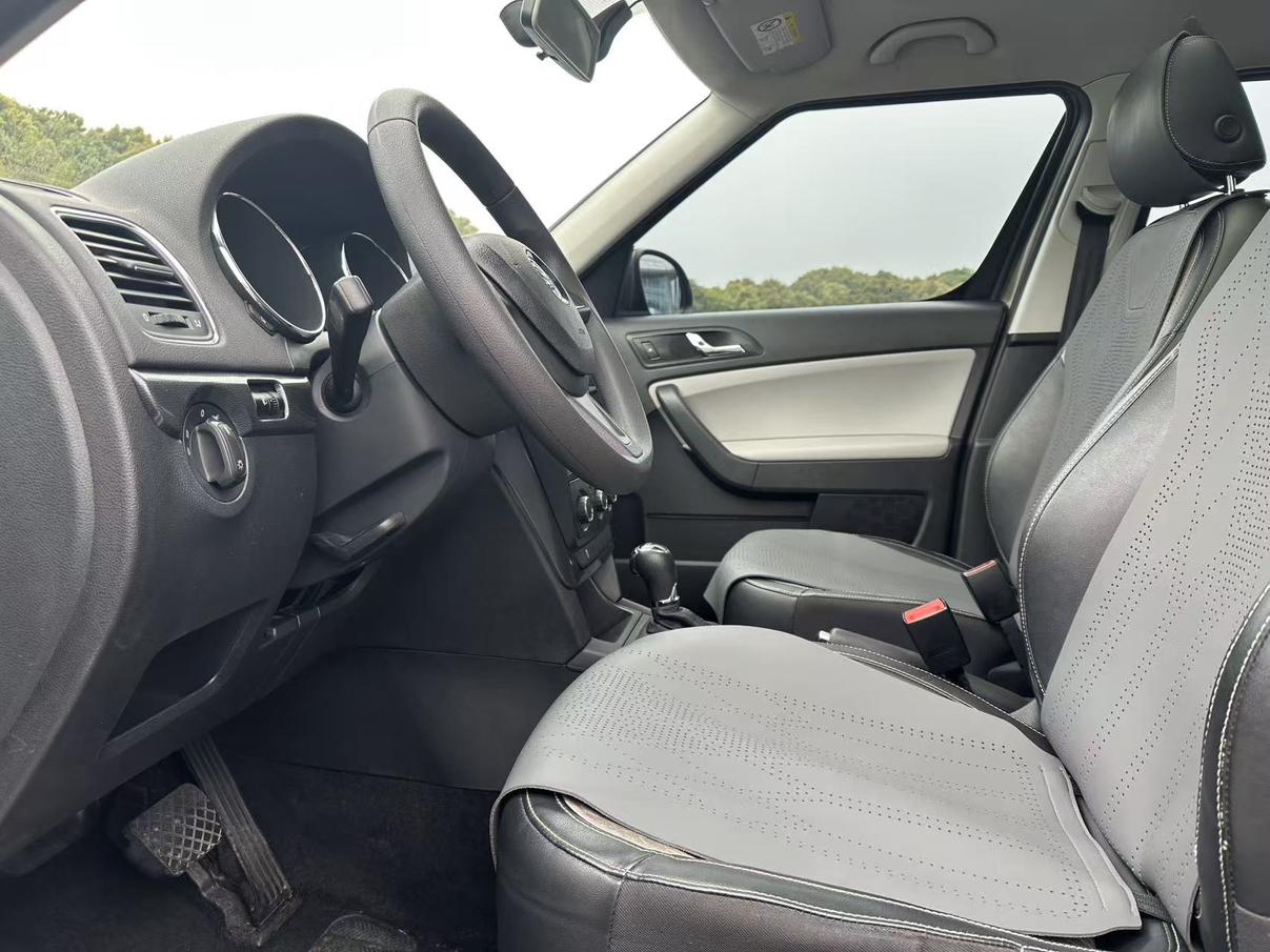 Skoda Yeti 2017 thumb 5