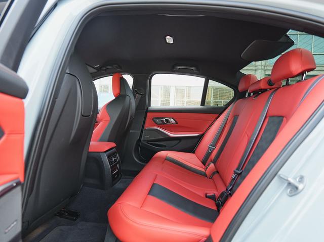 BMW M3 2023 thumb 7