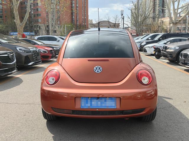 Volkswagen Beetle 2010 thumb 4