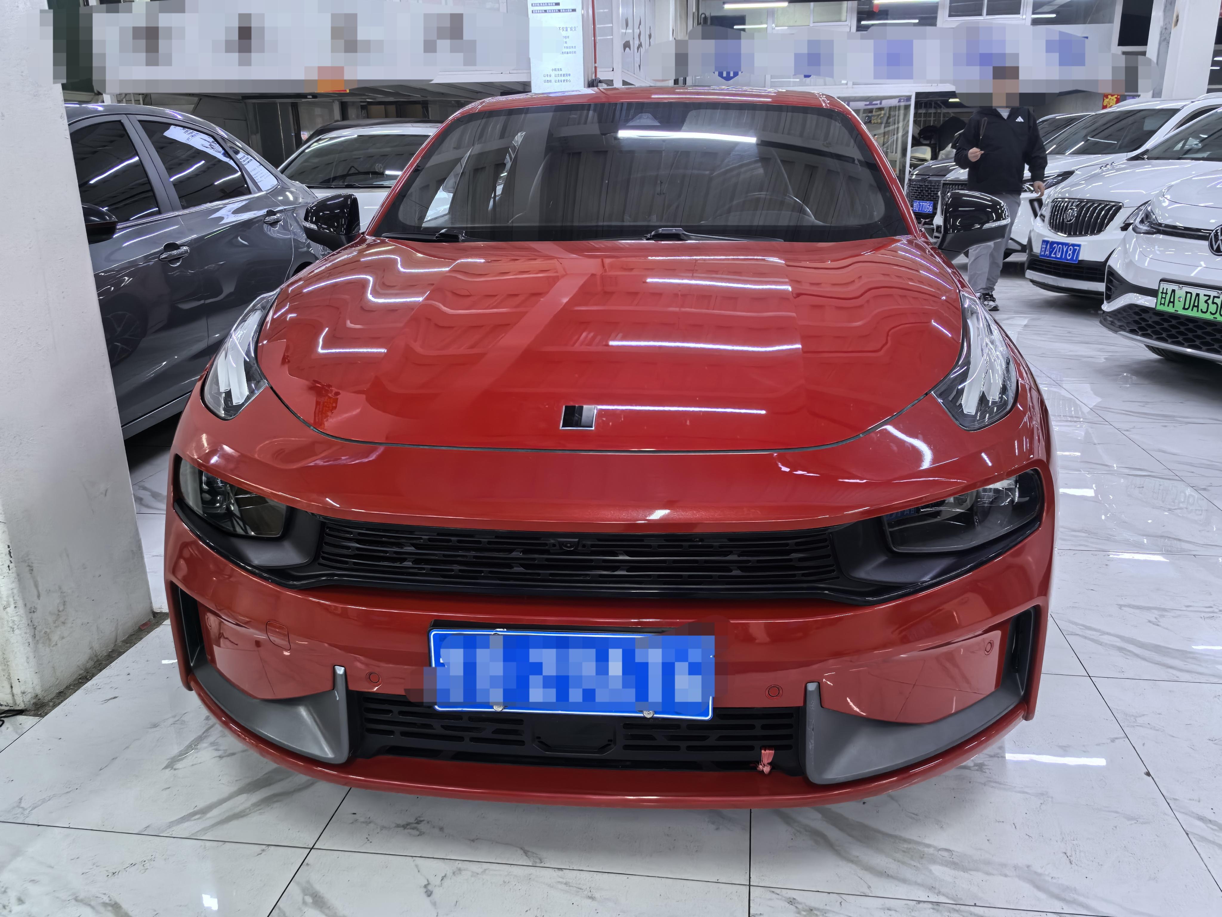 Lynk & Co 03 2019 thumb 11