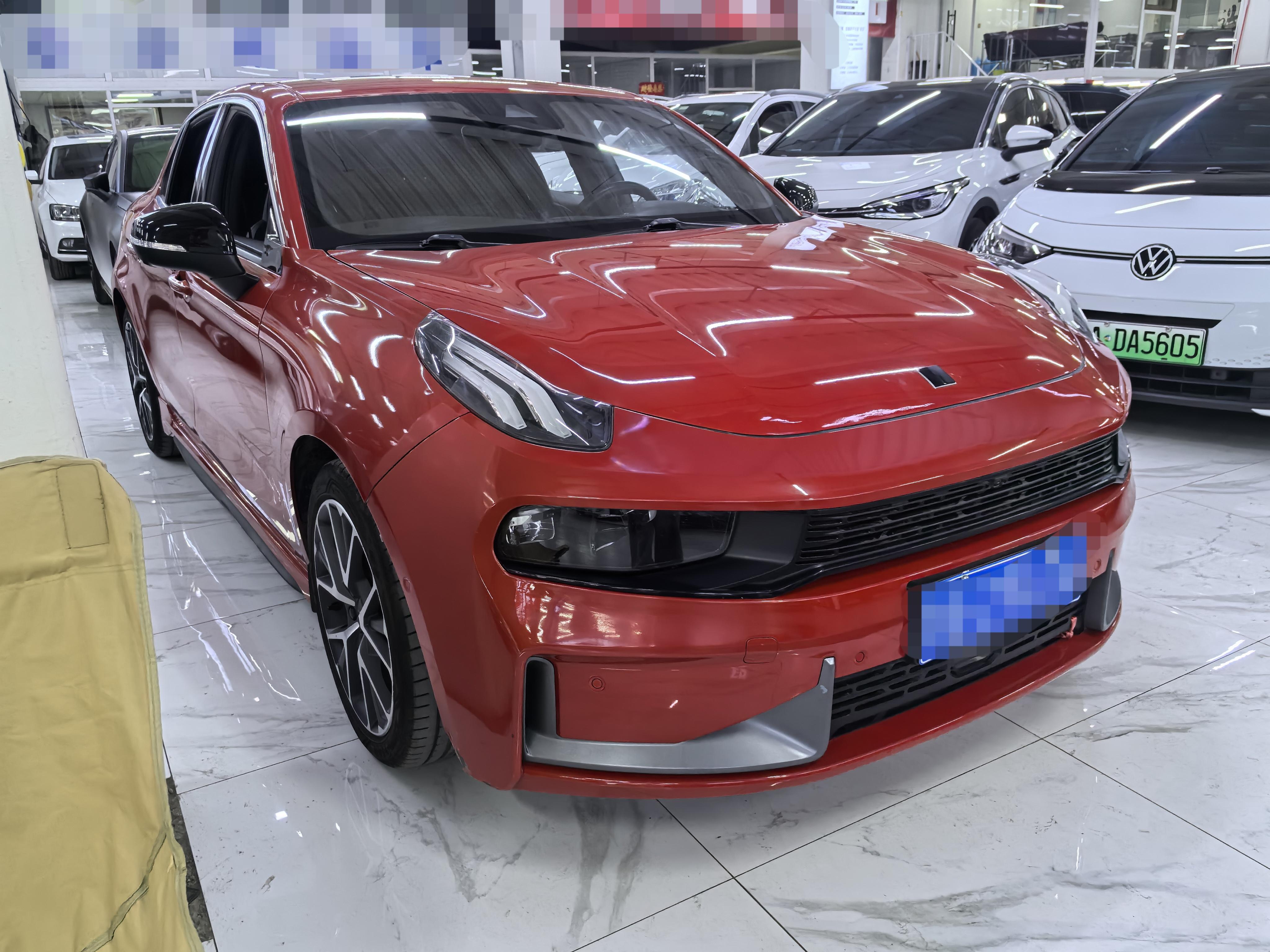 Lynk & Co 03 2019 thumb 12