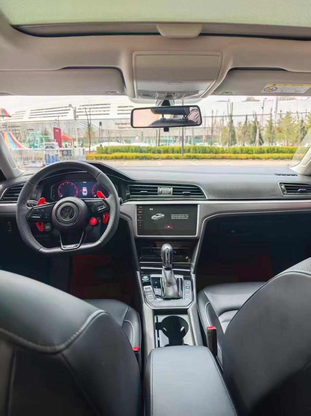 Volkswagen Lamando 2021 thumb 5
