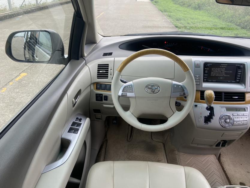 Toyota Previa 2006 thumb 10