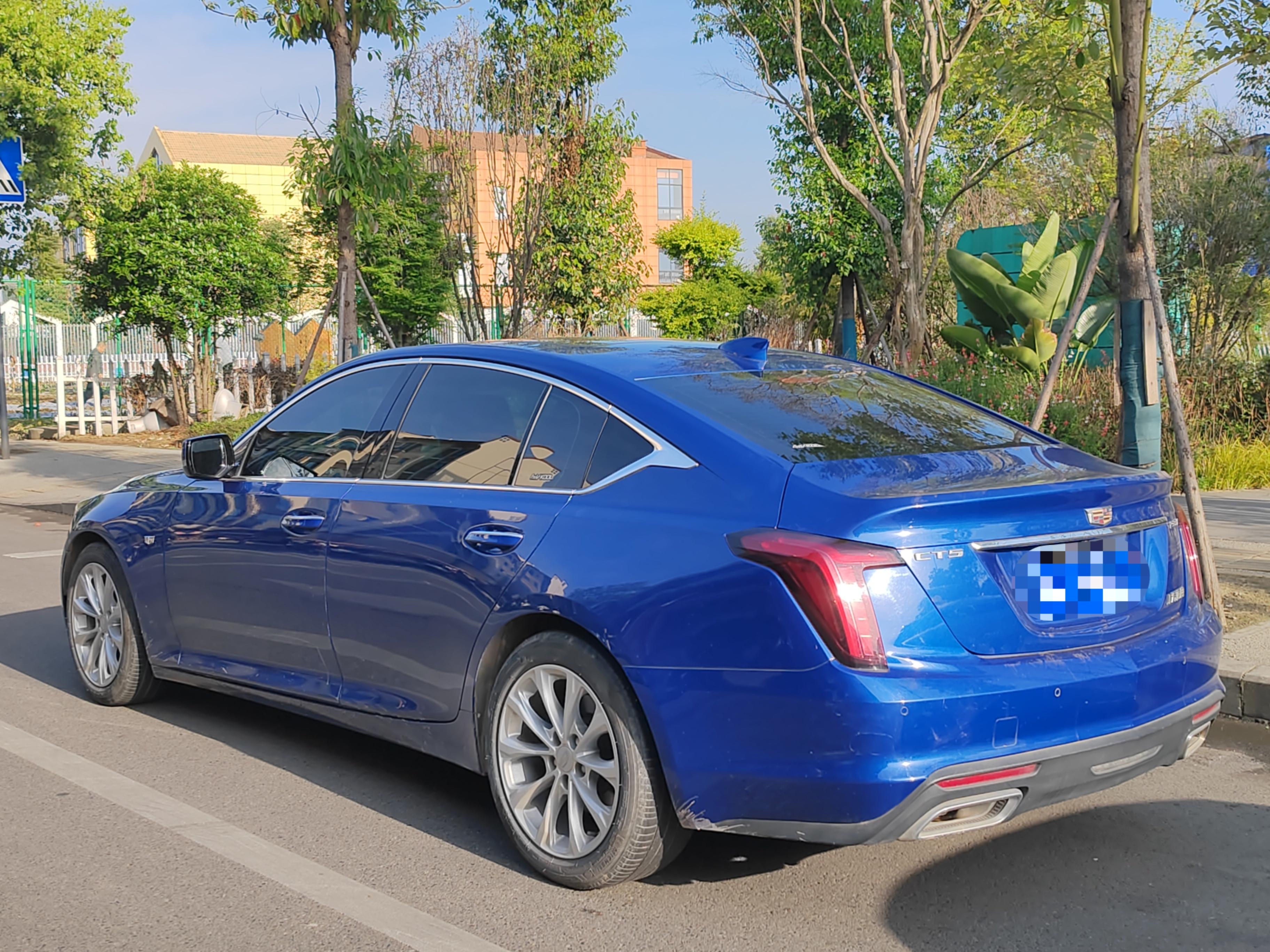 Cadillac CT5 2021 thumb 2