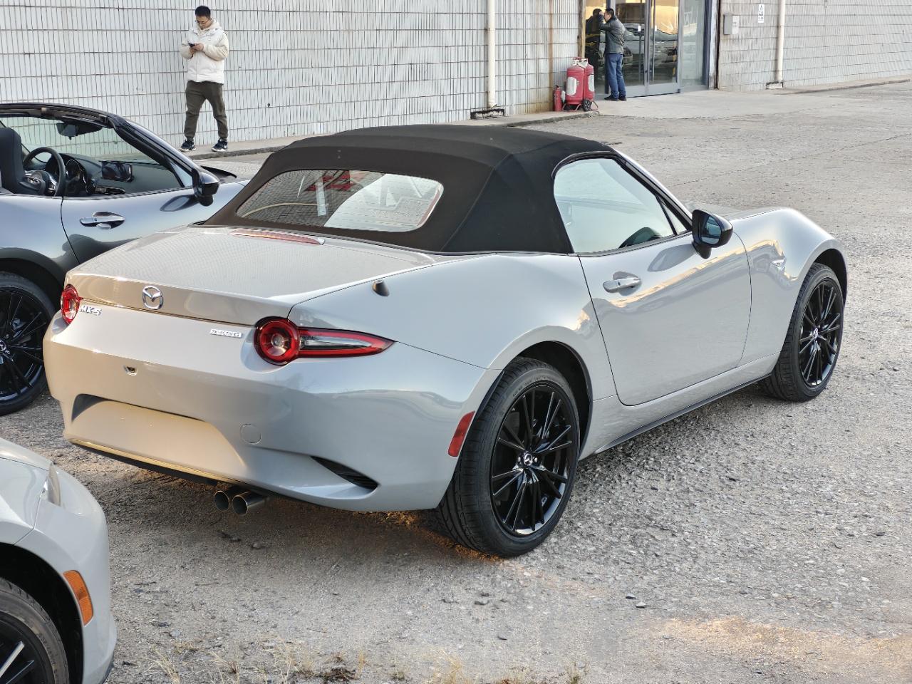 Mazda MX-5 2025 thumb 12