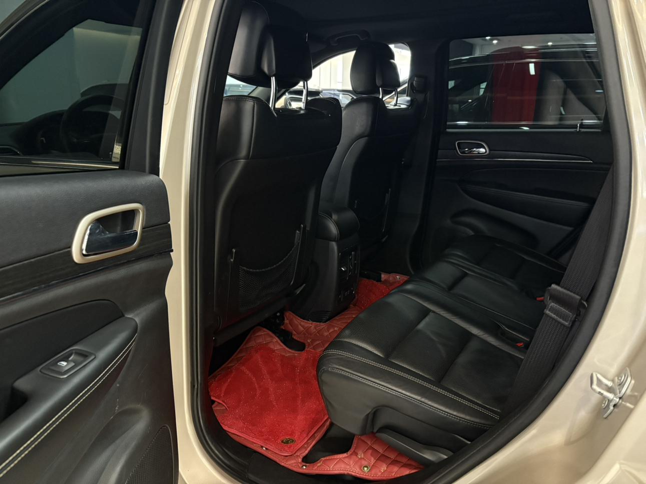 Jeep Grand Cherokee 2015 thumb 7