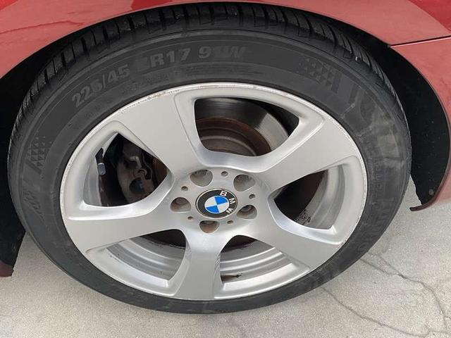 BMW 3 серии 2009 thumb 6